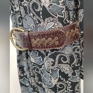 LARGE HYDE COLLECTION LEATHER BELT